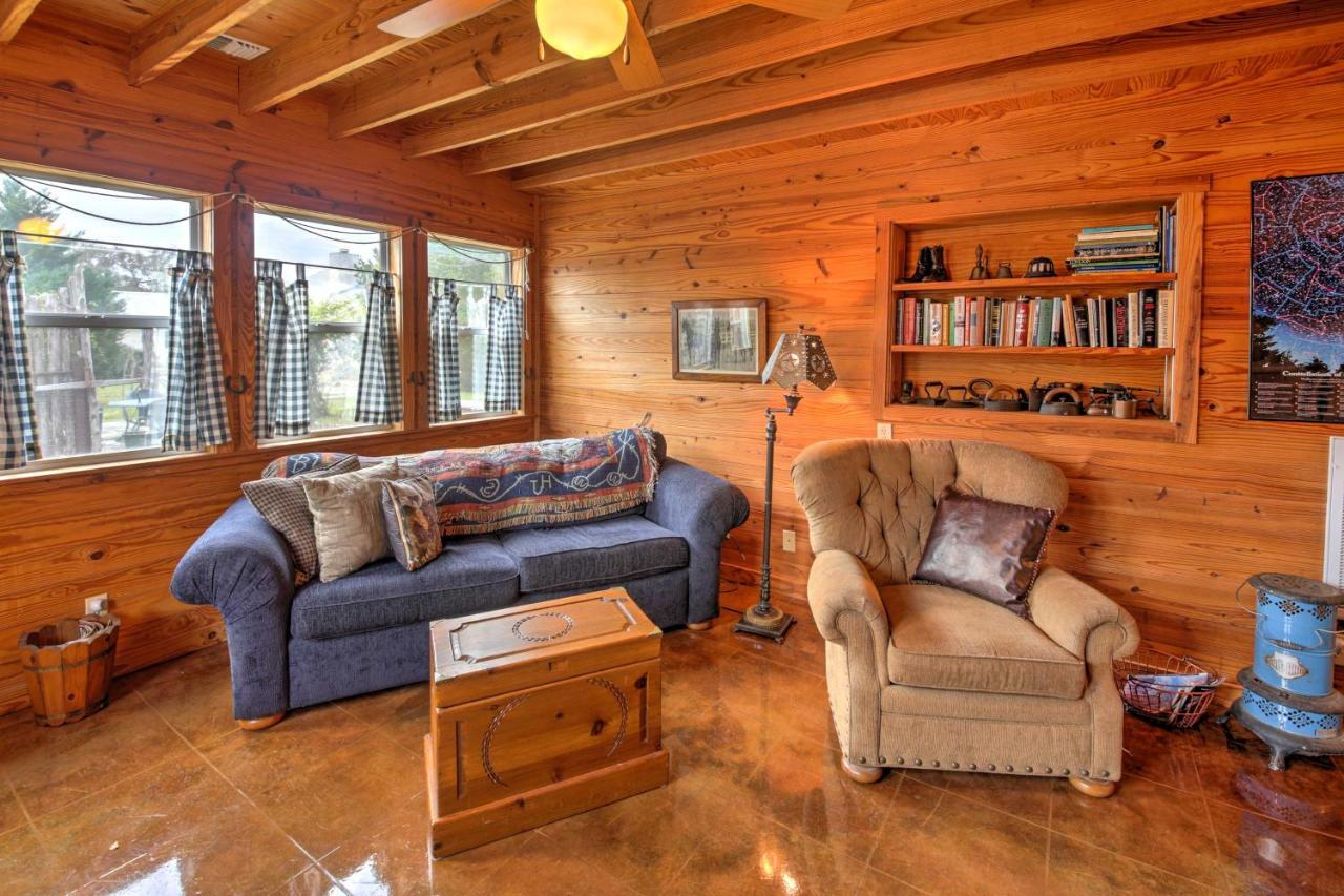 Villa Ark Bunkhouse Fredericksburg Hideaway With Hot Tub Exterior foto