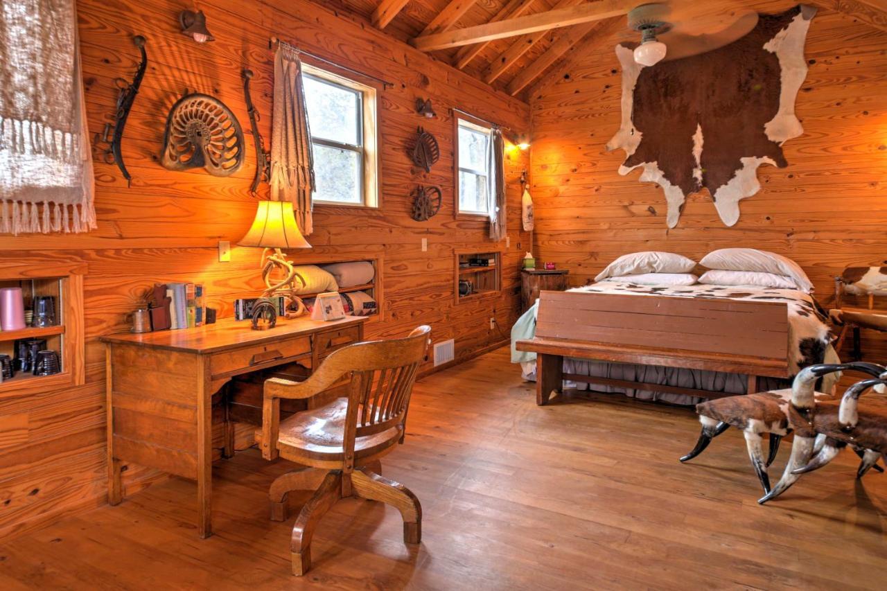 Villa Ark Bunkhouse Fredericksburg Hideaway With Hot Tub Exterior foto